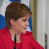 Cette controverse a contribué à affaiblir l'ex-Première ministre Nicola Sturgeon, ici en conférence de presse le 15 février à Edimbourg.